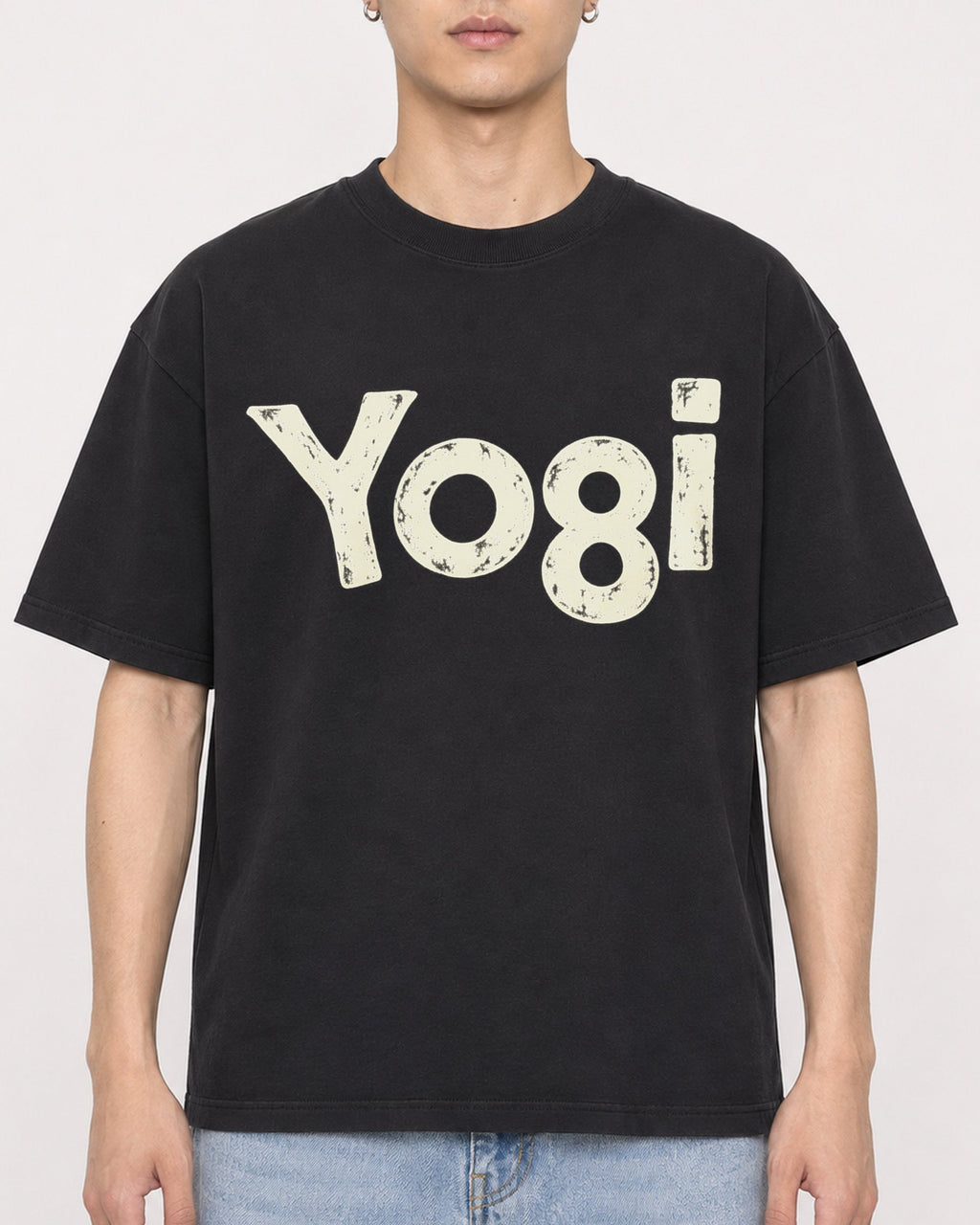 Mockup Boxy Heavyweight Tee Black male close-up 21