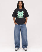 Mockup Boxy Heavyweight Tee Black female full-body 04