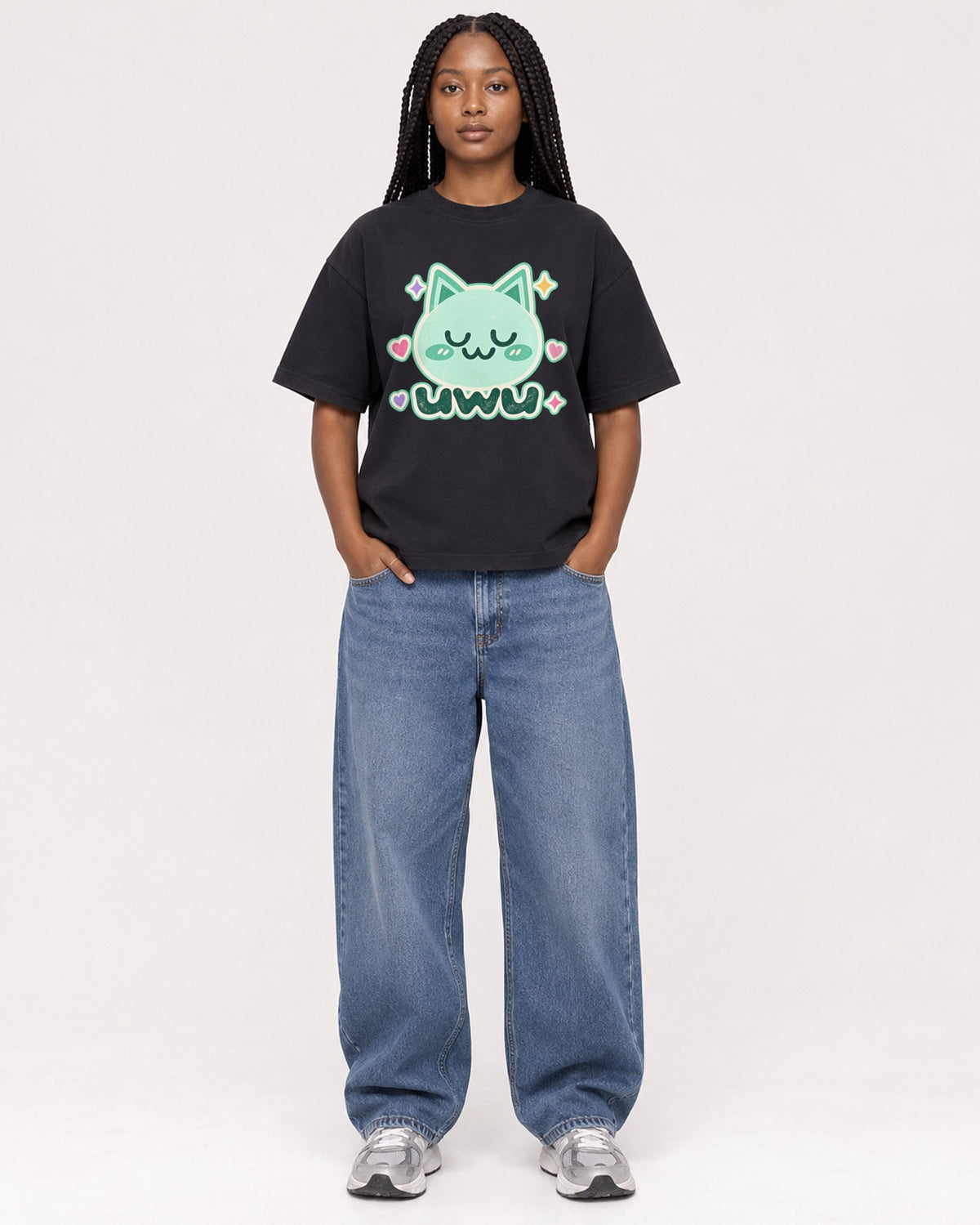 Mockup Boxy Heavyweight Tee Black female full-body 04