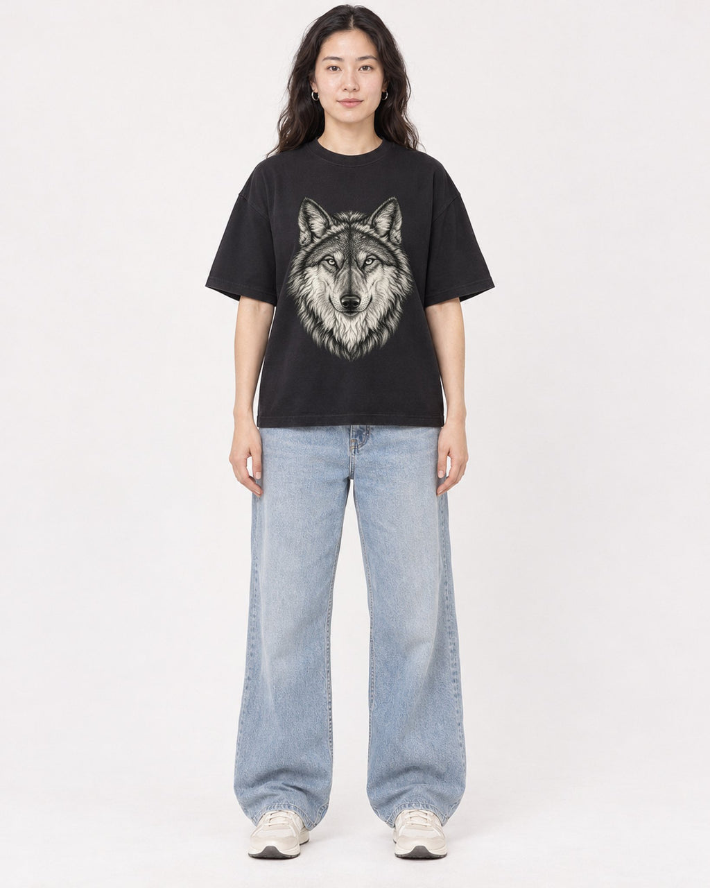 Mockup Boxy Heavyweight Tee Black female full-body 03