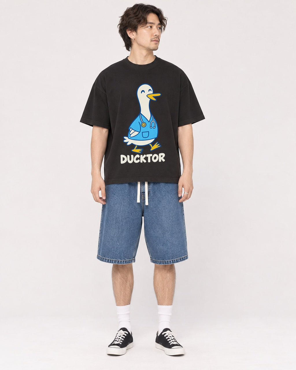 Mockup Boxy Heavyweight Tee Black male full-body 03