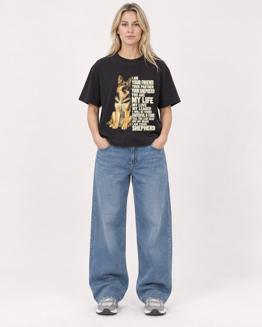 Mockup Boxy Heavyweight Tee Black female full-body 08