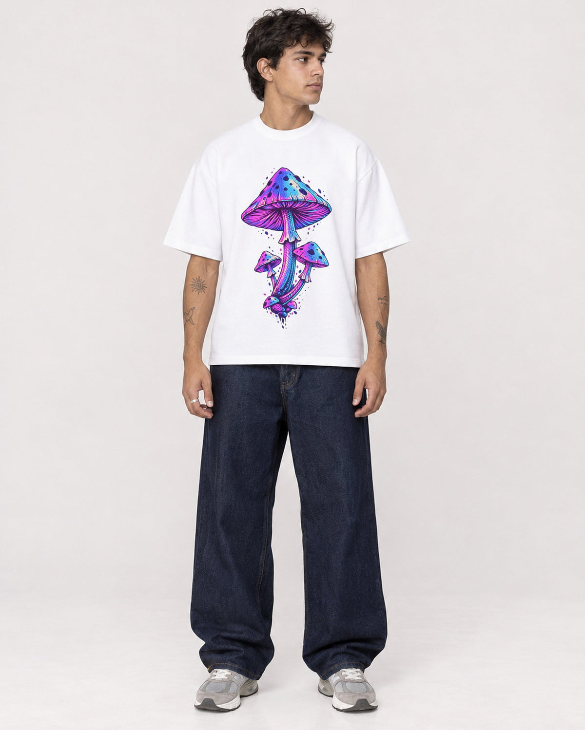 Mockup Boxy Heavyweight Tee White male full-body 06