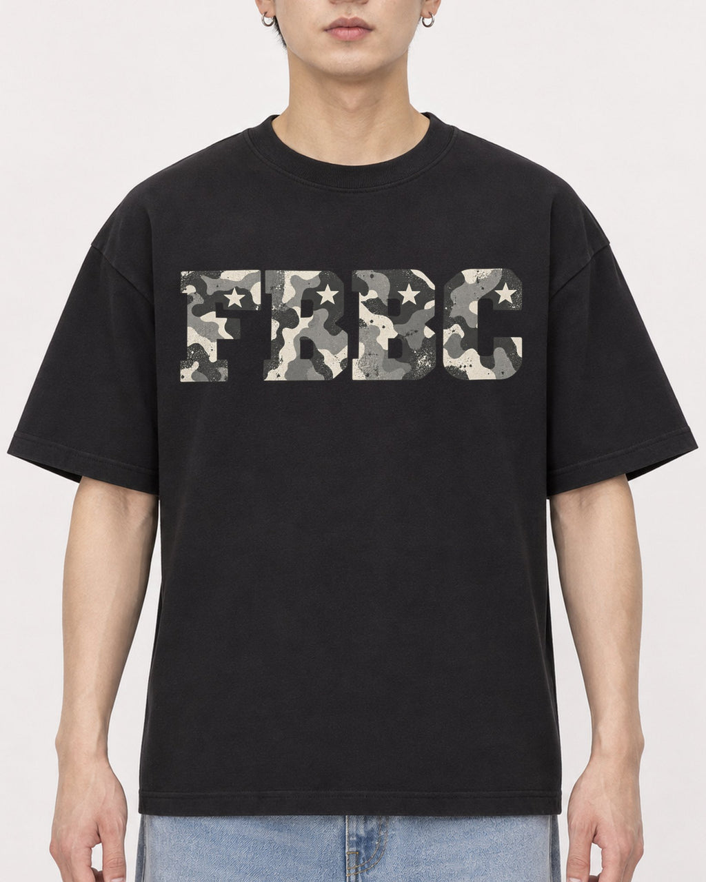 Mockup Boxy Heavyweight Tee Black male close-up 01