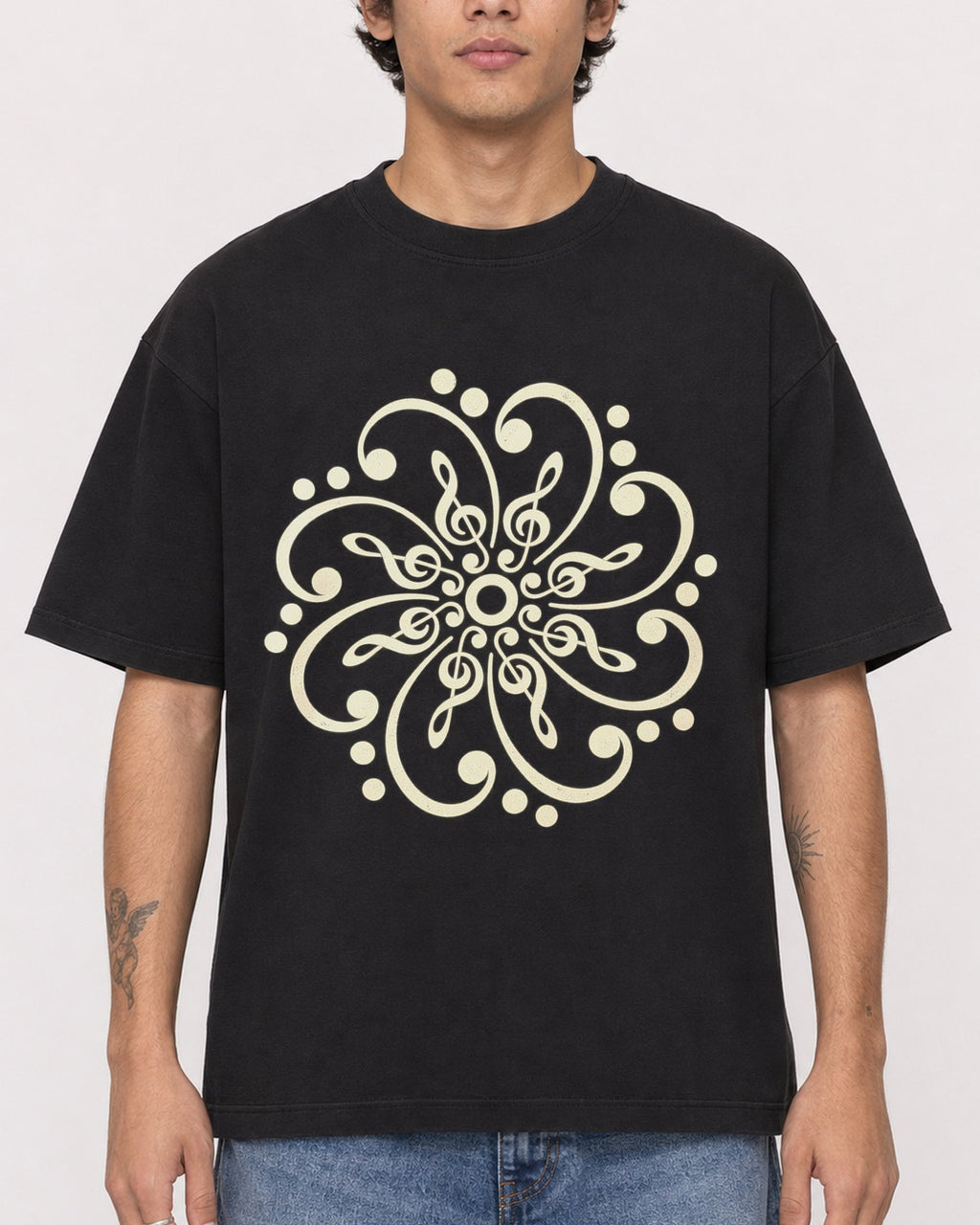Mockup Boxy Heavyweight Tee Black male close-up 06