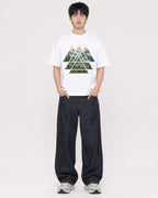 Mockup Boxy Heavyweight Tee White male full-body 01