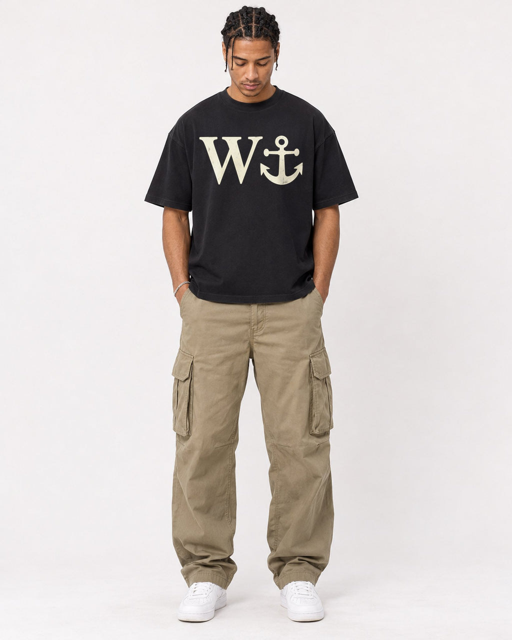 Mockup Boxy Heavyweight Tee Black male full-body 40