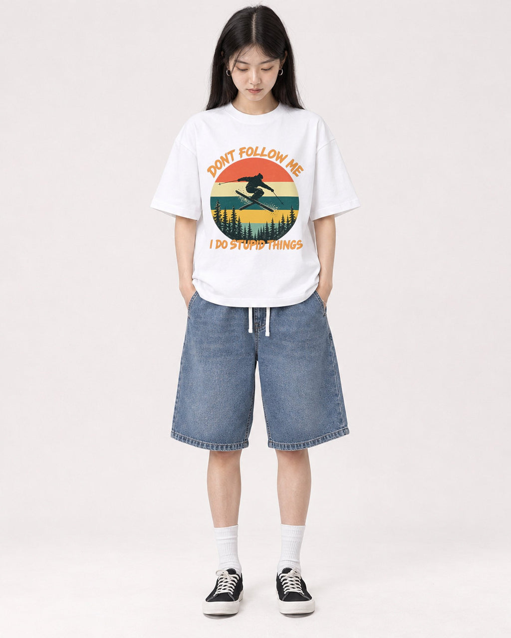 Mockup Boxy Heavyweight Tee White female full-body 01