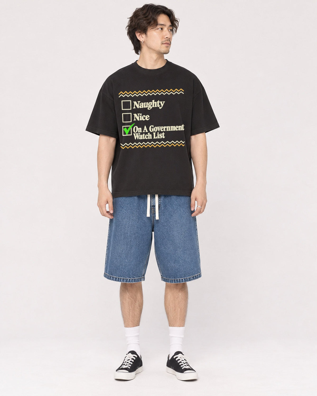 Mockup Boxy Heavyweight Tee Black male full-body 03