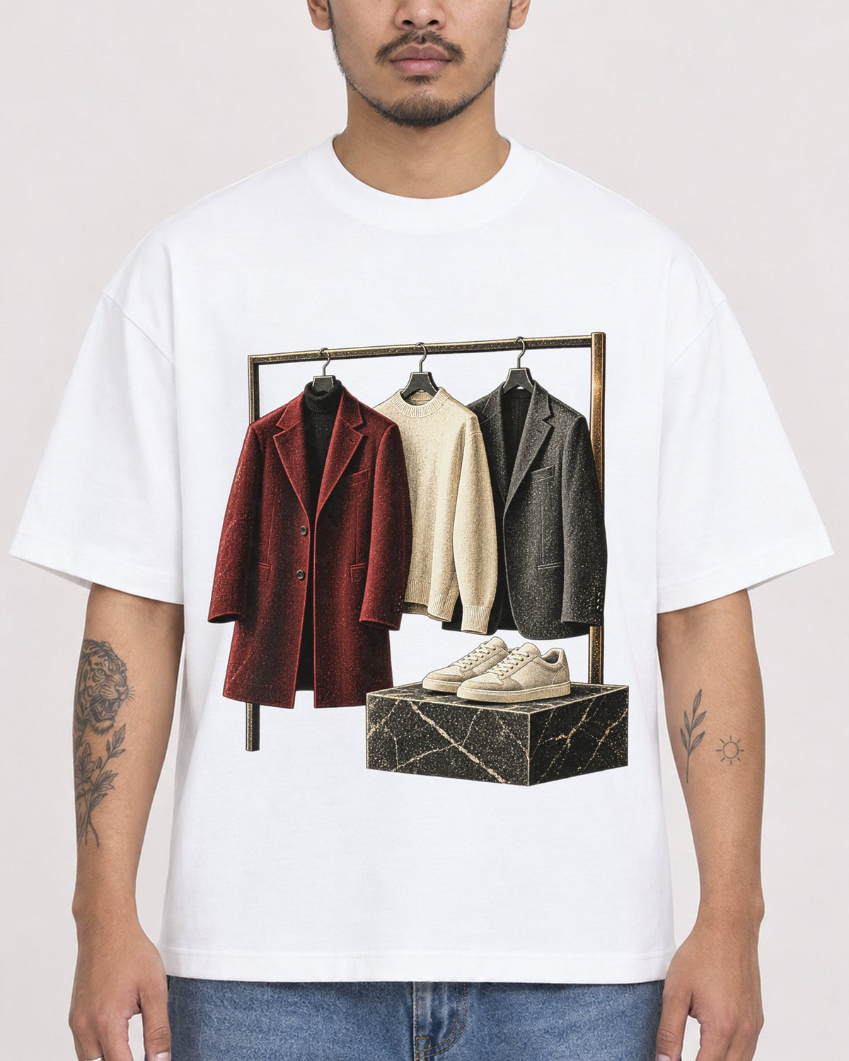 Mockup Boxy Heavyweight Tee White male close-up 12