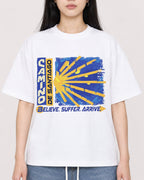 Mockup Boxy Heavyweight Tee White female close-up 01