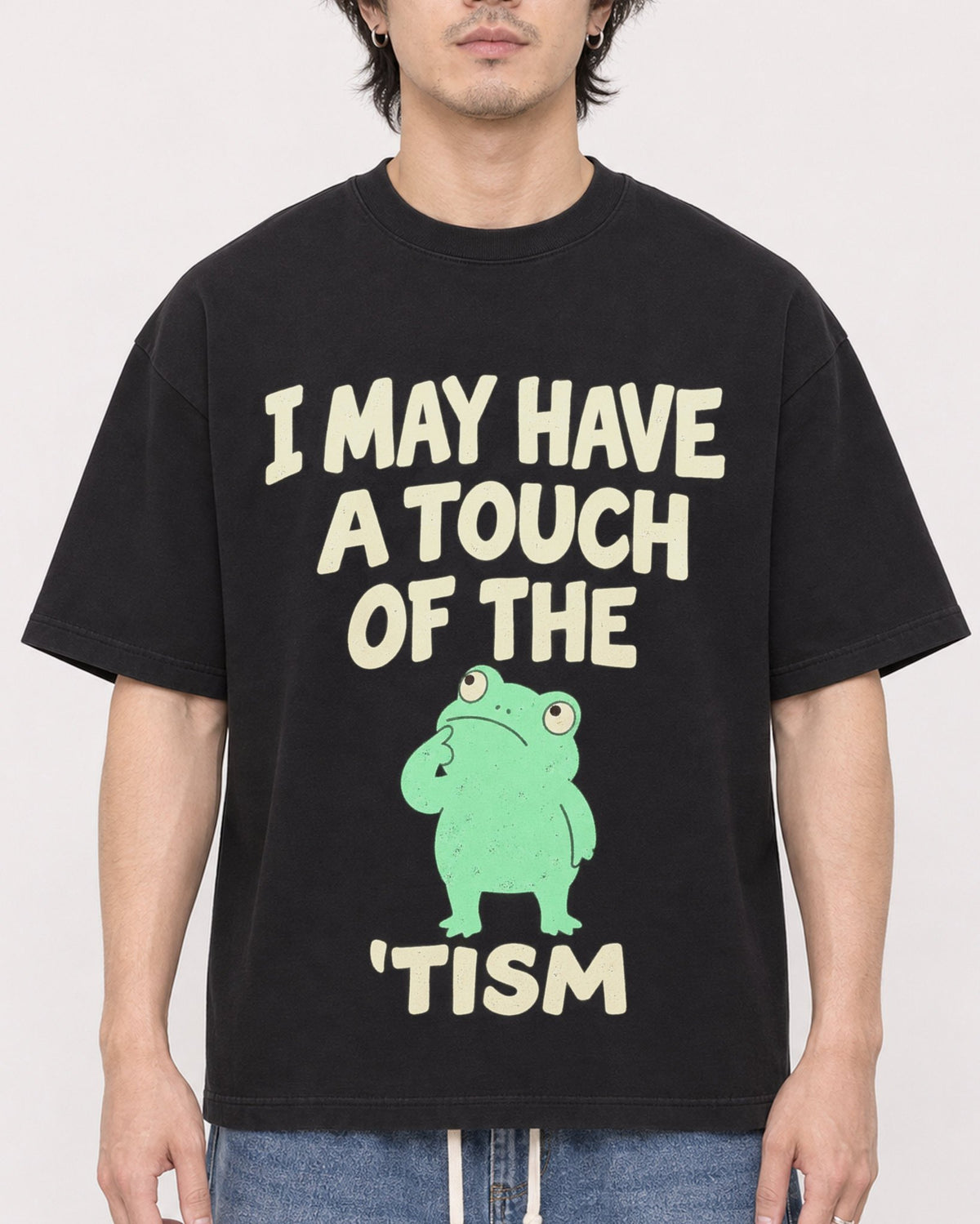 Mockup Boxy Heavyweight Tee Black male close-up 03