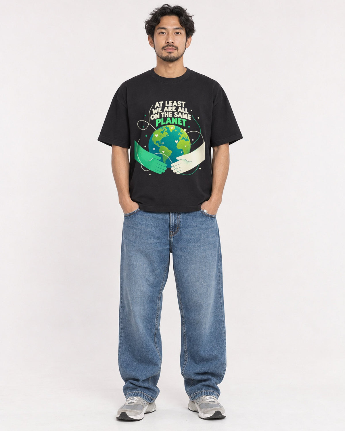 Mockup Boxy Heavyweight Tee Black male full-body 02