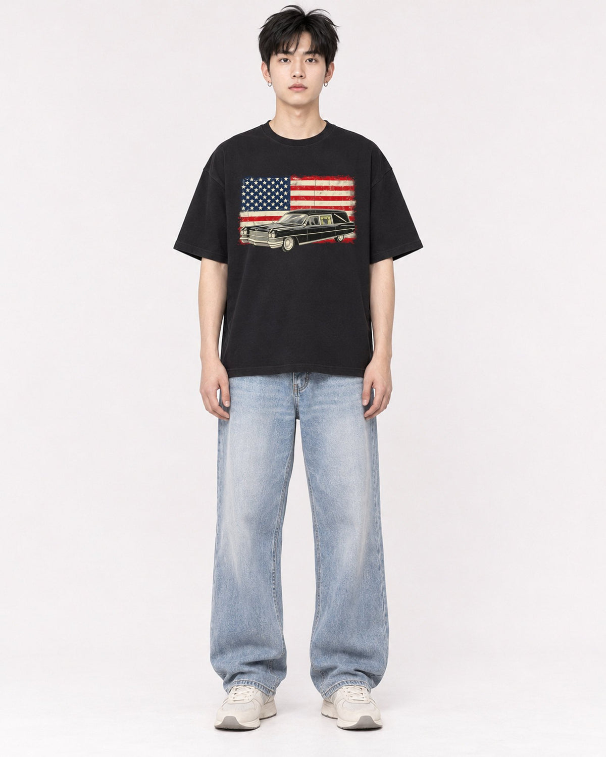 Mockup Boxy Heavyweight Tee Black male full-body 01