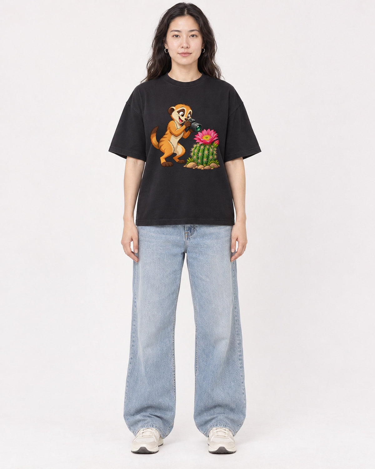 Mockup Boxy Heavyweight Tee Black female full-body 03