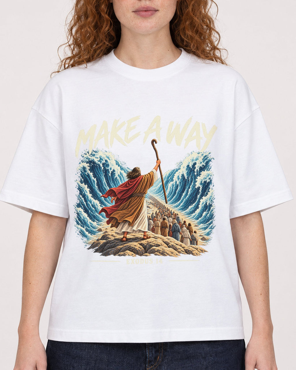 Mockup Boxy Heavyweight Tee White female close-up 09