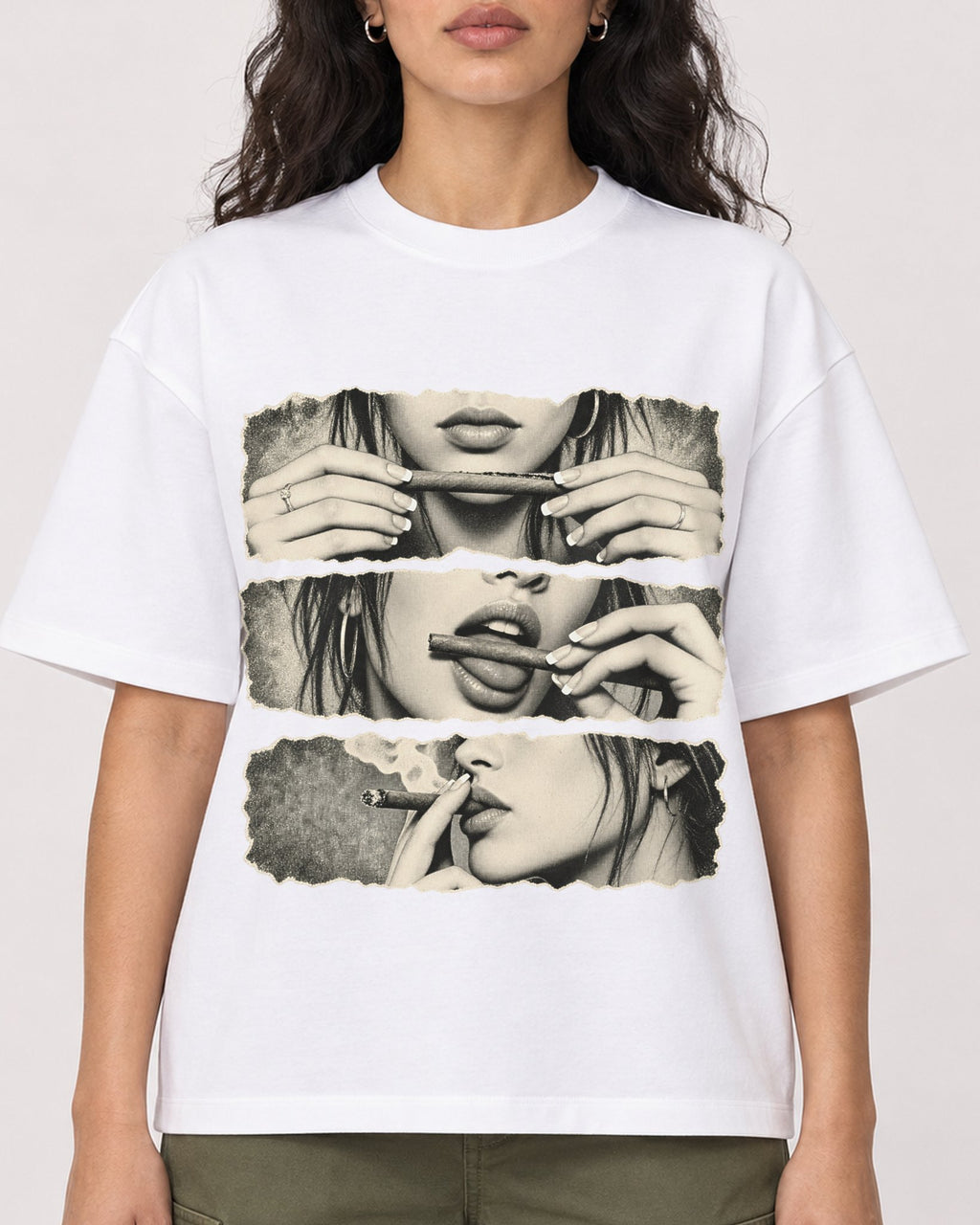 Mockup Boxy Heavyweight Tee White female close-up 07