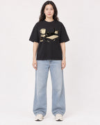 Mockup Boxy Heavyweight Tee Black female full-body 03