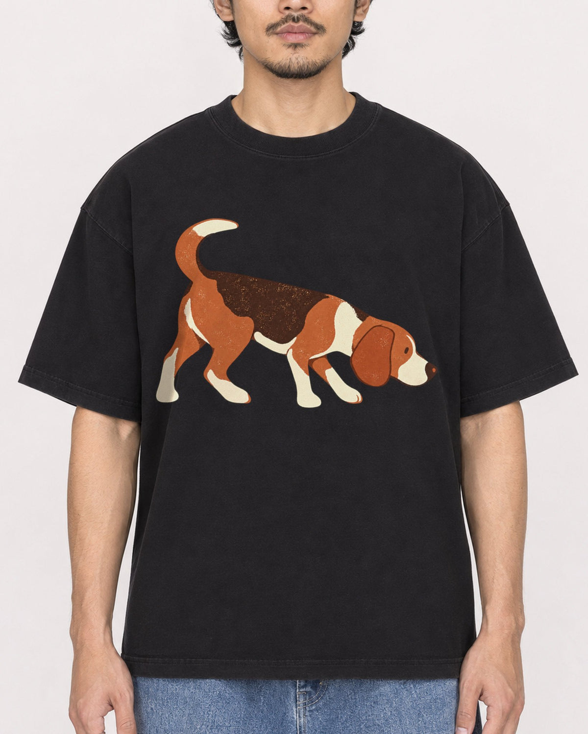Mockup Boxy Heavyweight Tee Black male close-up 02