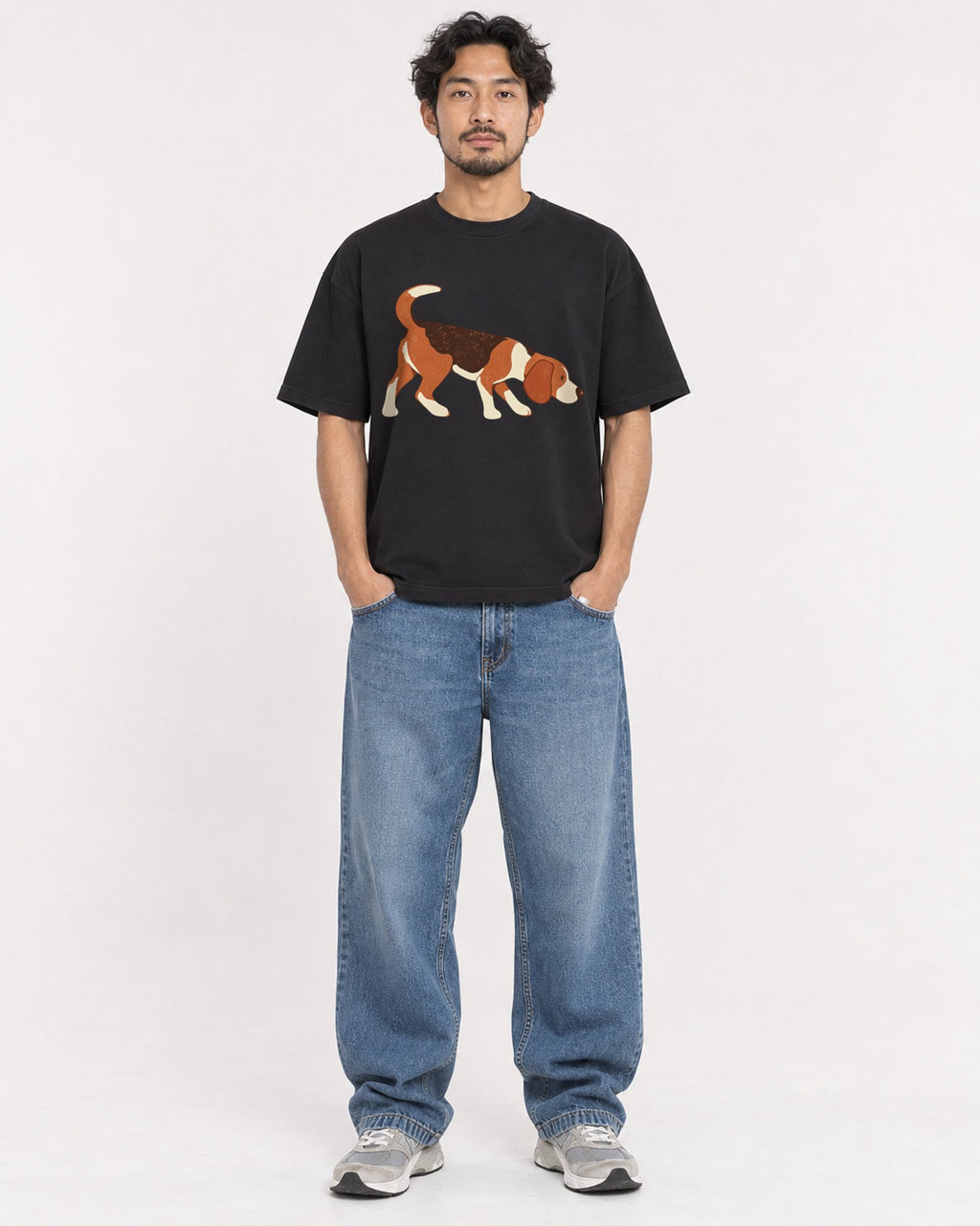 Mockup Boxy Heavyweight Tee Black male full-body 02