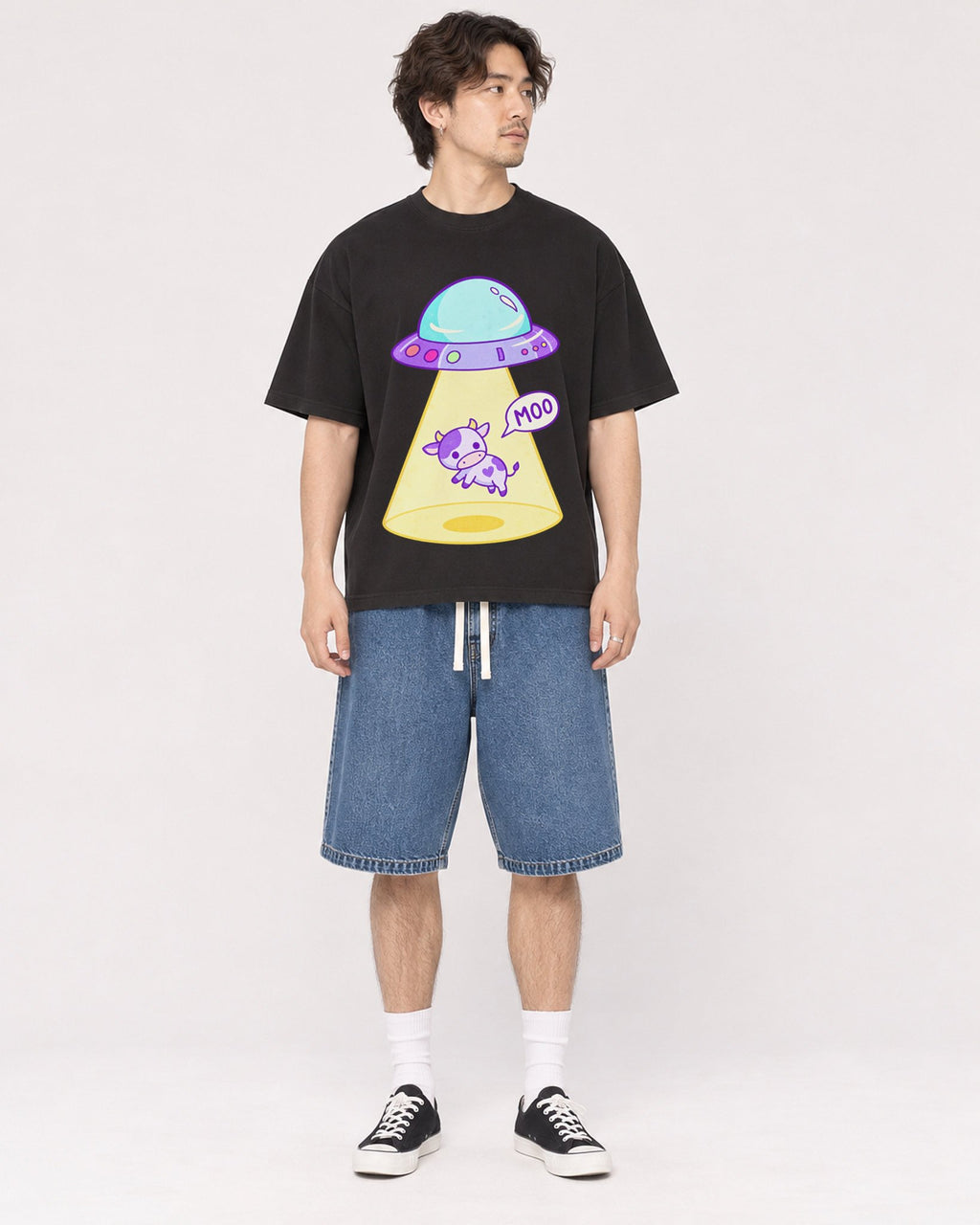 Mockup Boxy Heavyweight Tee Black male full-body 03