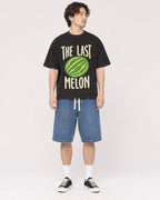 Mockup Boxy Heavyweight Tee Black male full-body 03
