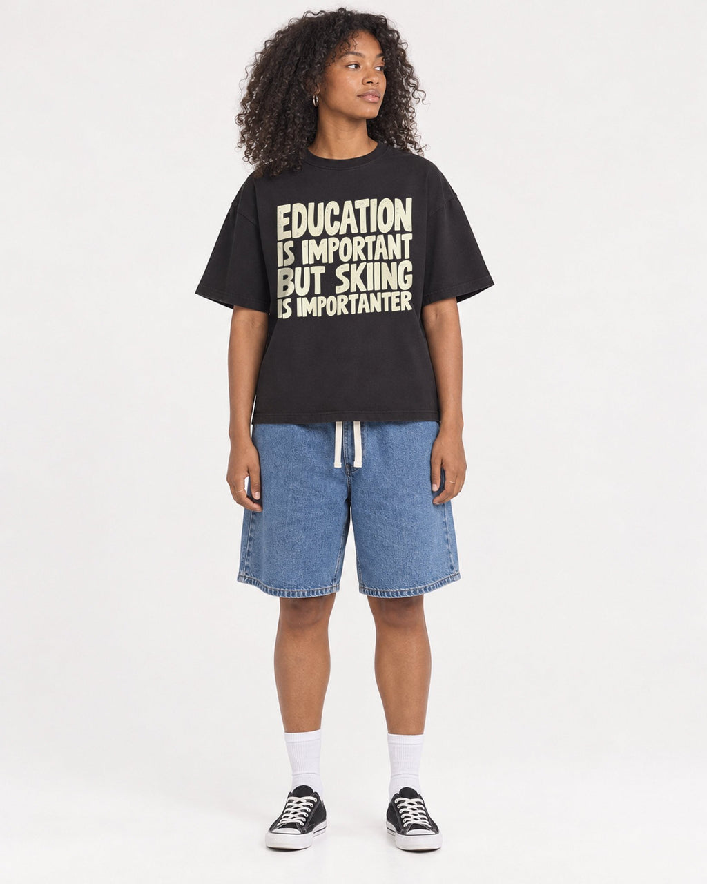 Mockup Boxy Heavyweight Tee Black female full-body 05