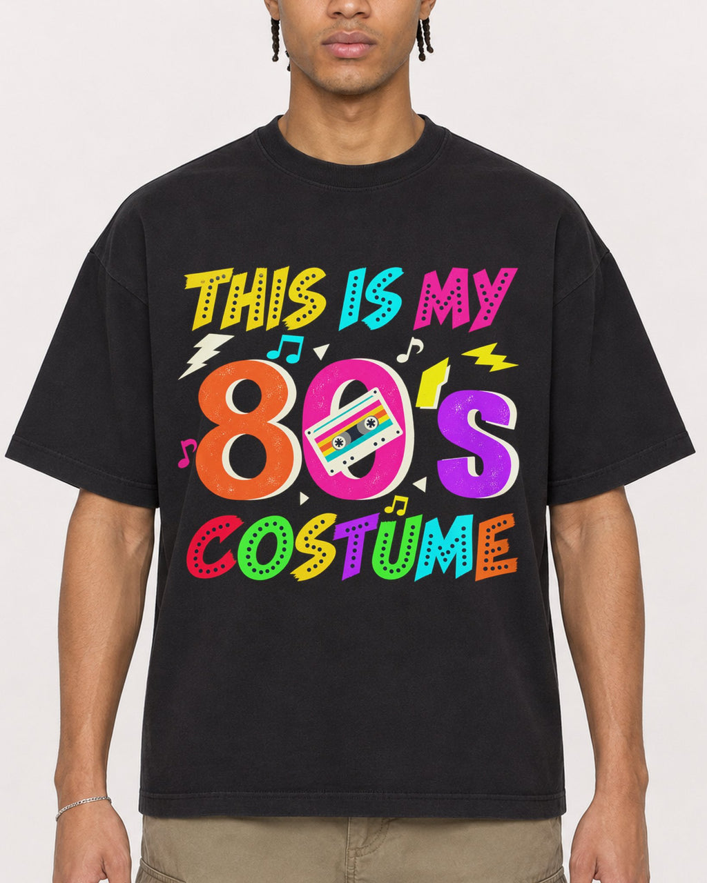 Mockup Boxy Heavyweight Tee Black male close-up 40