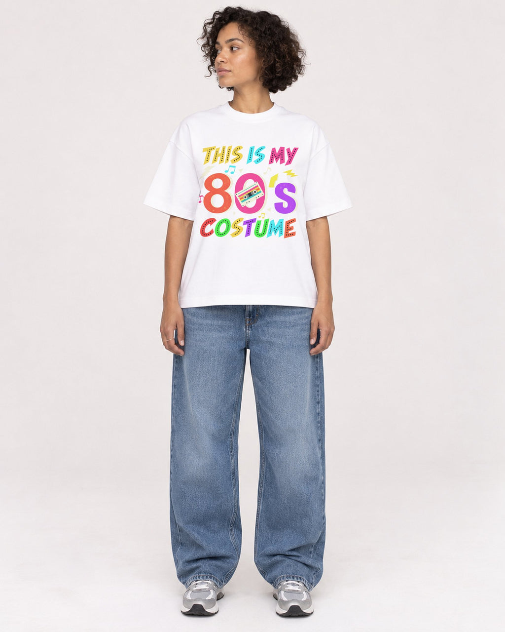 Mockup Boxy Heavyweight Tee White female full-body 40