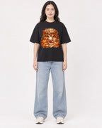 Mockup Boxy Heavyweight Tee Black female full-body 03