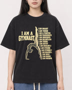 Mockup Boxy Heavyweight Tee Black female close-up 01