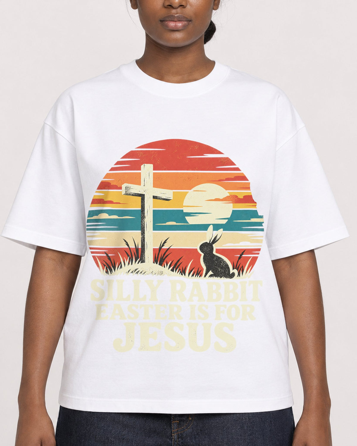 Mockup Boxy Heavyweight Tee White female close-up 34