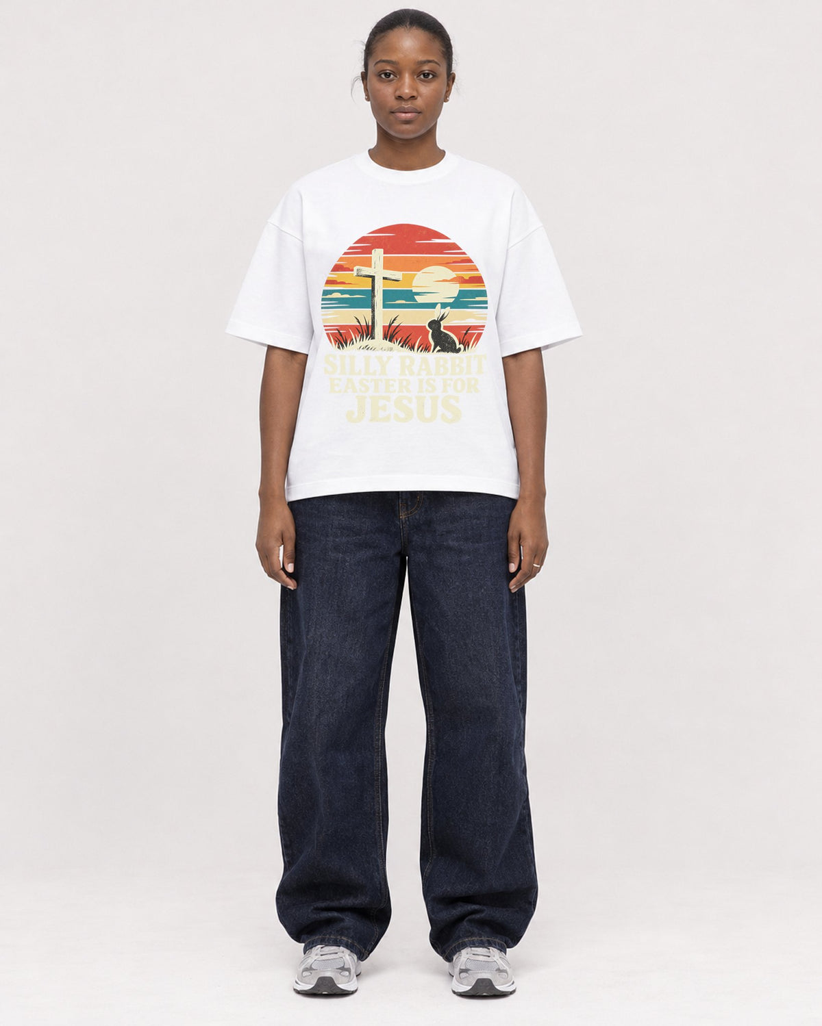 Mockup Boxy Heavyweight Tee White female full-body 34