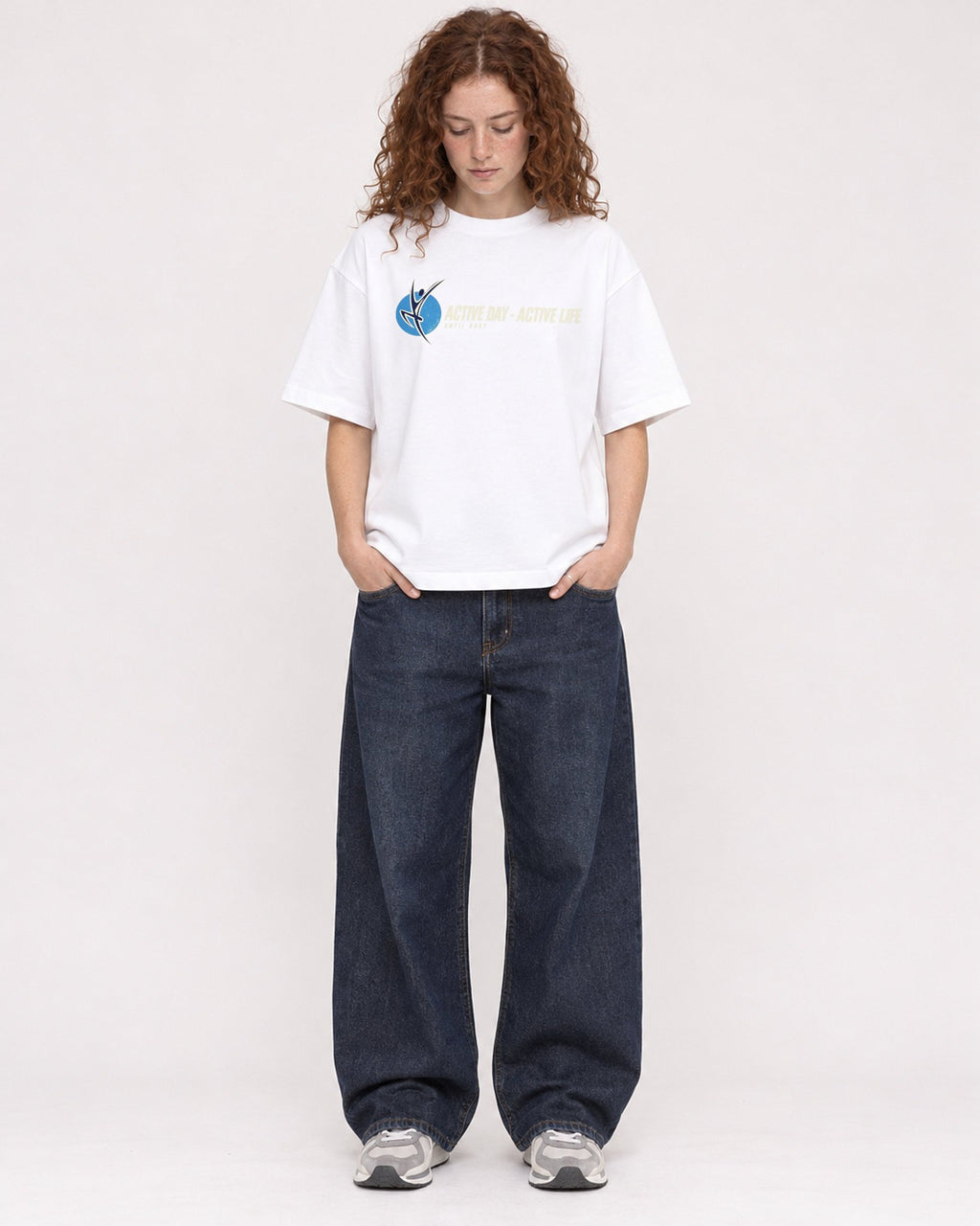 Mockup Boxy Heavyweight Tee White female full-body 09