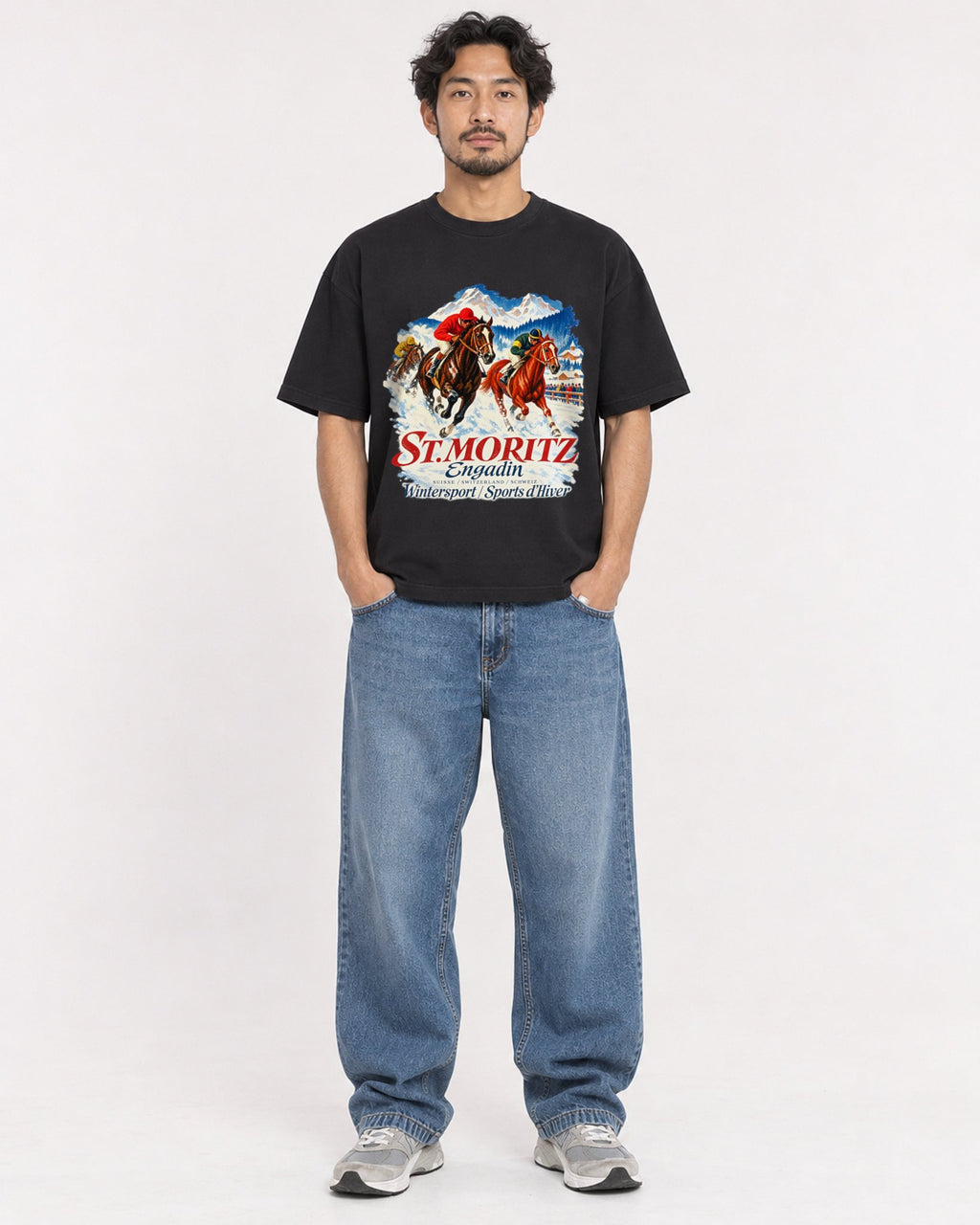 Mockup Boxy Heavyweight Tee Black male full-body 02