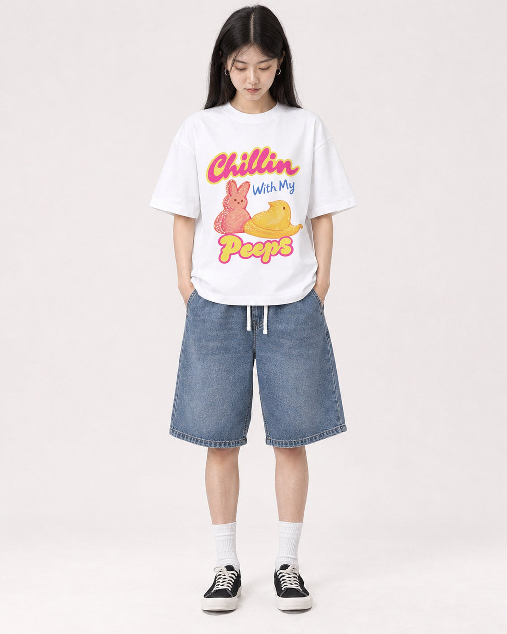 Mockup Boxy Heavyweight Tee White female full-body 01