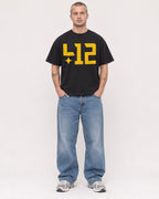 Mockup Boxy Heavyweight Tee Black male full-body 18