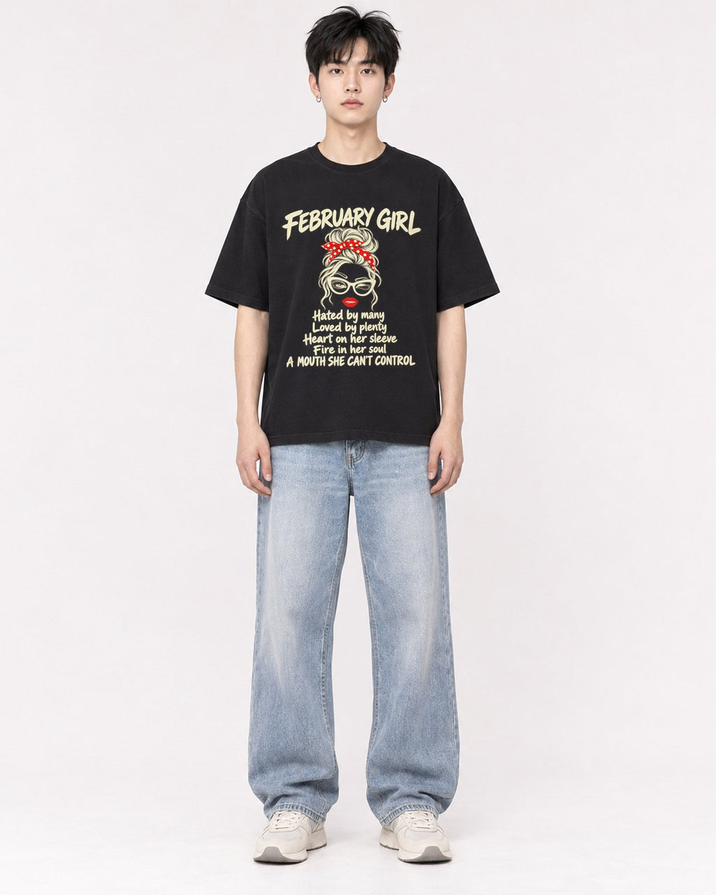 Mockup Boxy Heavyweight Tee Black male full-body 01