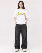 Mockup Boxy Heavyweight Tee White female full-body 03