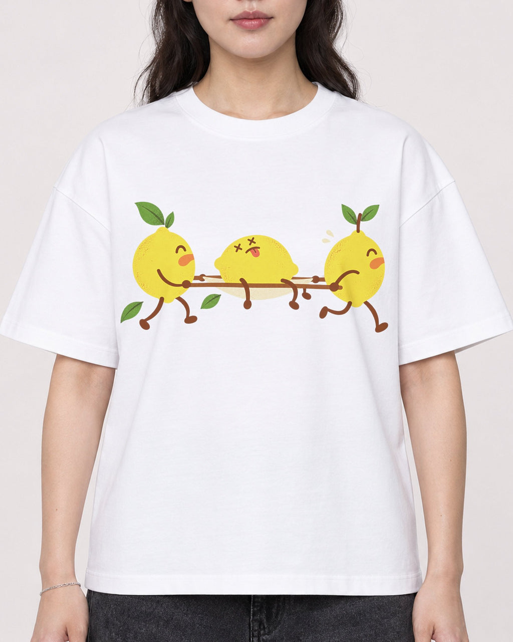 Mockup Boxy Heavyweight Tee White female close-up 03