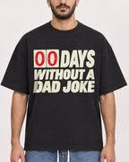 Mockup Boxy Heavyweight Tee Black male close-up 07