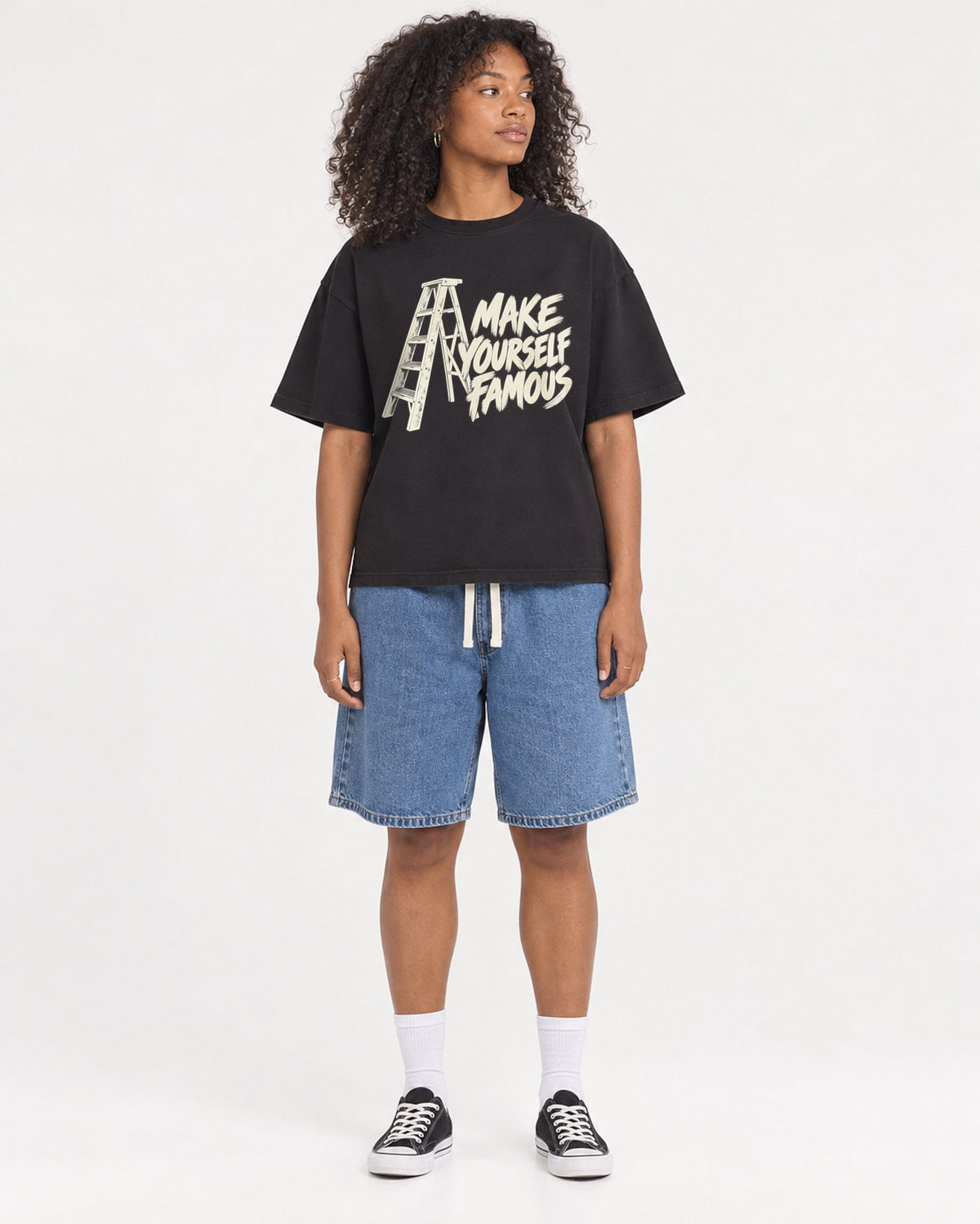 Mockup Boxy Heavyweight Tee Black female full-body 05