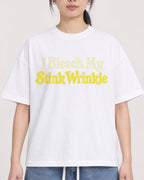 Mockup Boxy Heavyweight Tee White female close-up 21