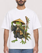 Mockup Boxy Heavyweight Tee White male close-up 47