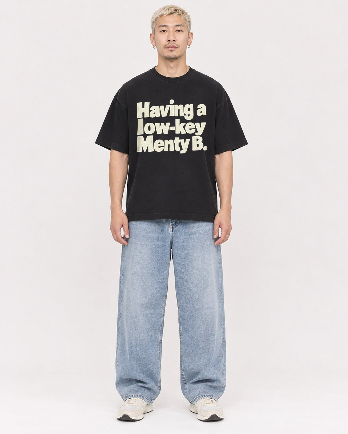 Mockup Boxy Heavyweight Tee Black male full-body 33