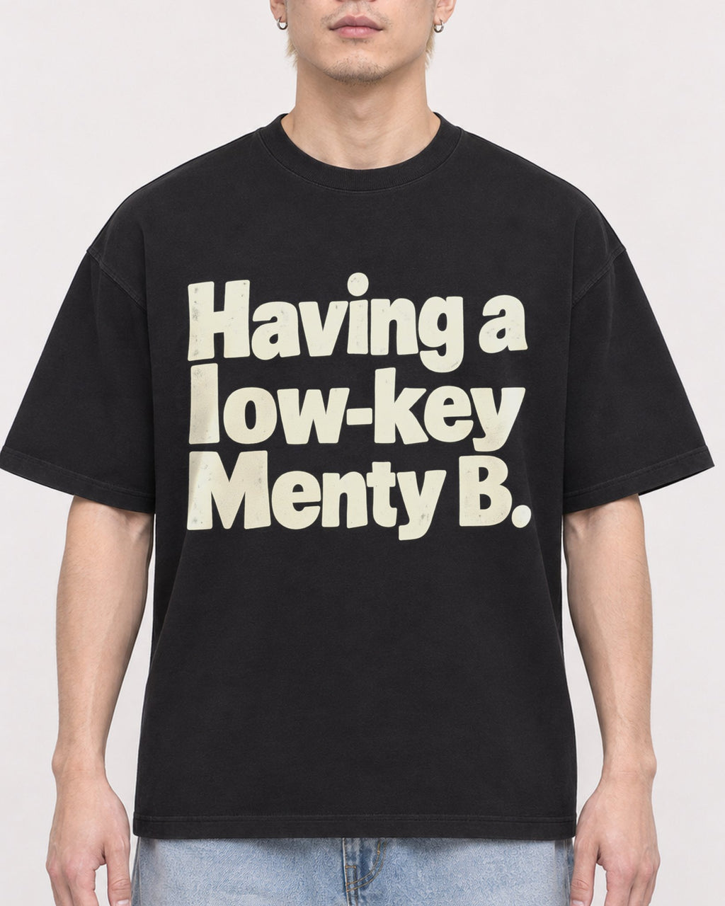 Mockup Boxy Heavyweight Tee Black male close-up 33