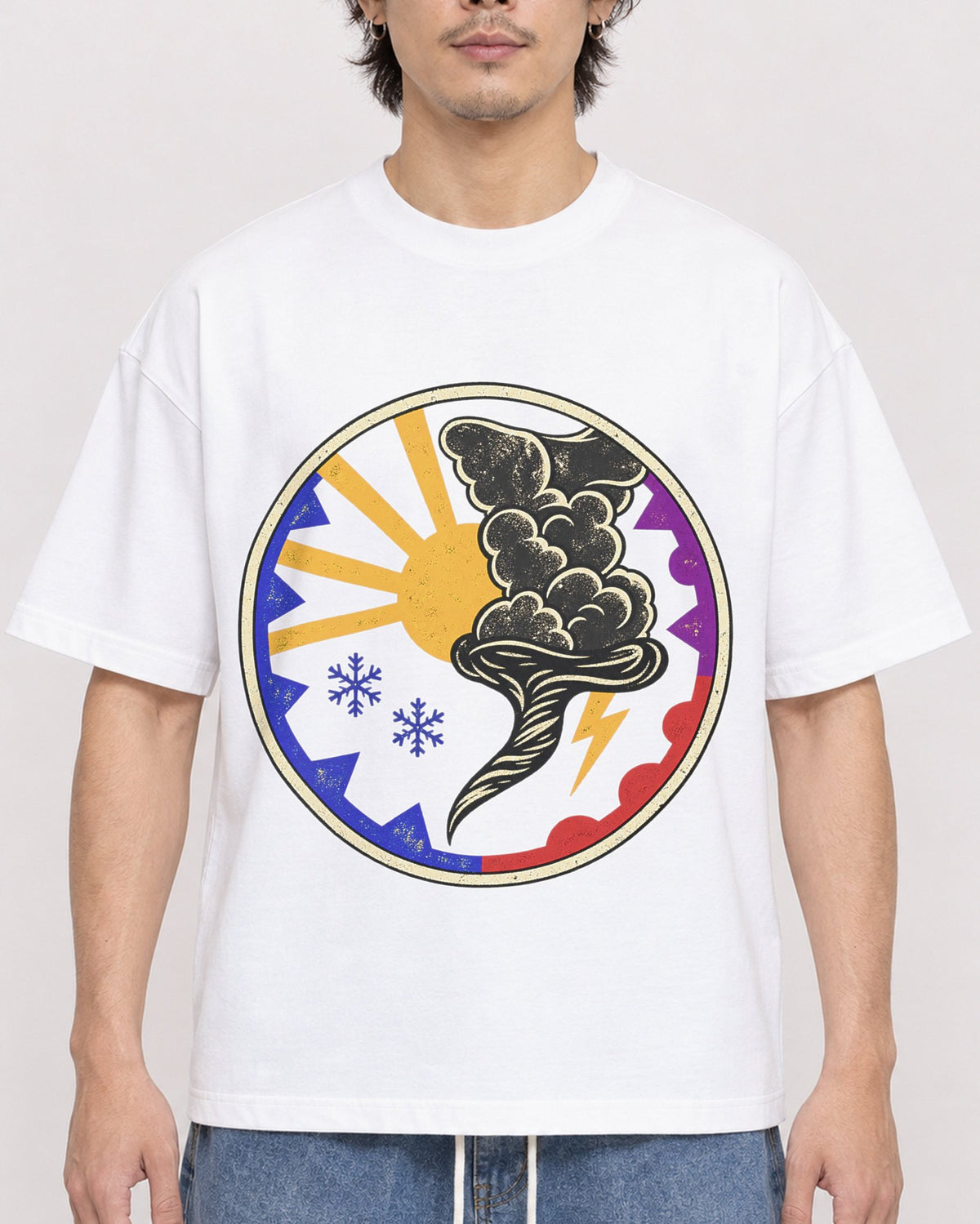 Mockup Boxy Heavyweight Tee White male close-up 03