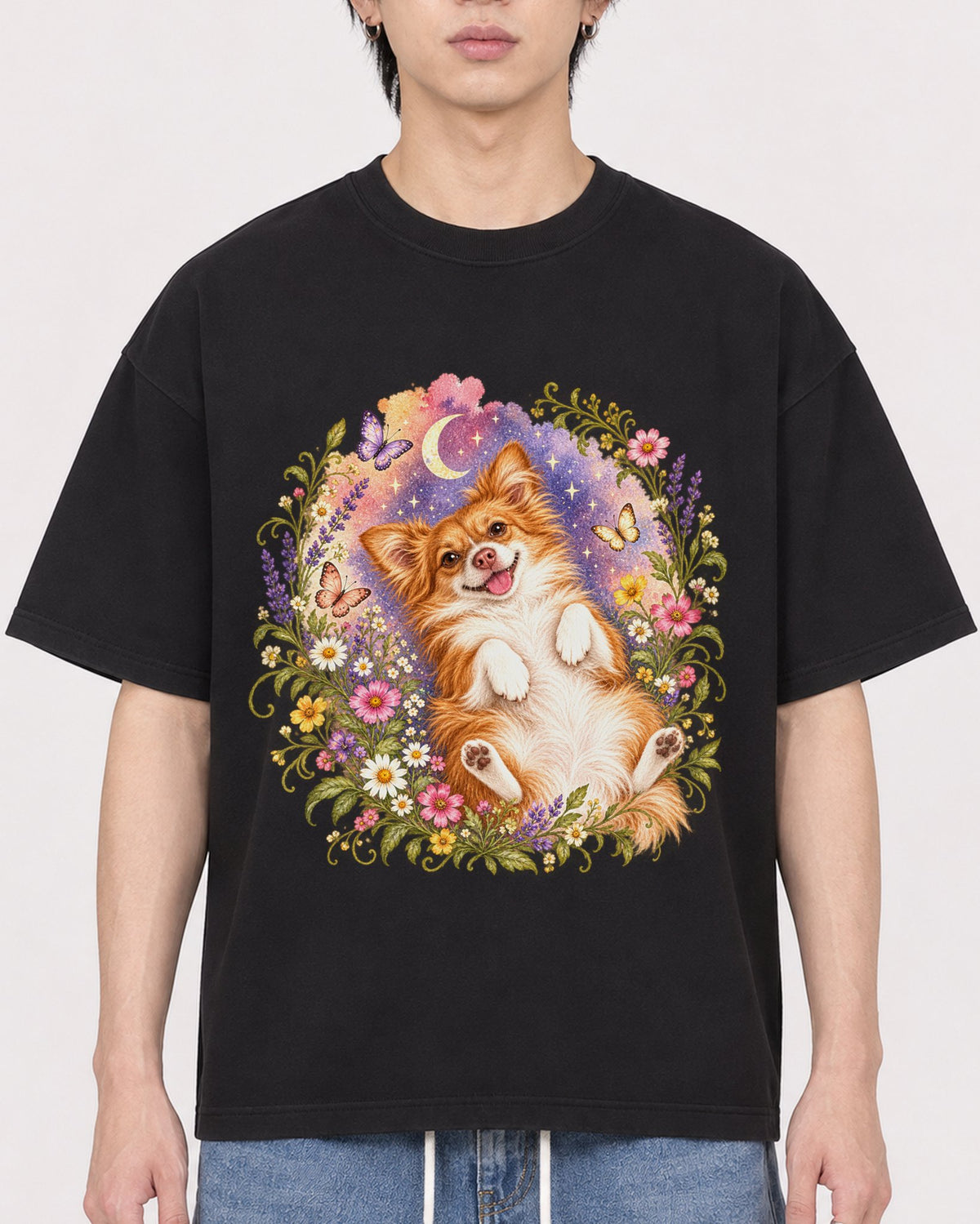 Mockup Boxy Heavyweight Tee Black male close-up 11