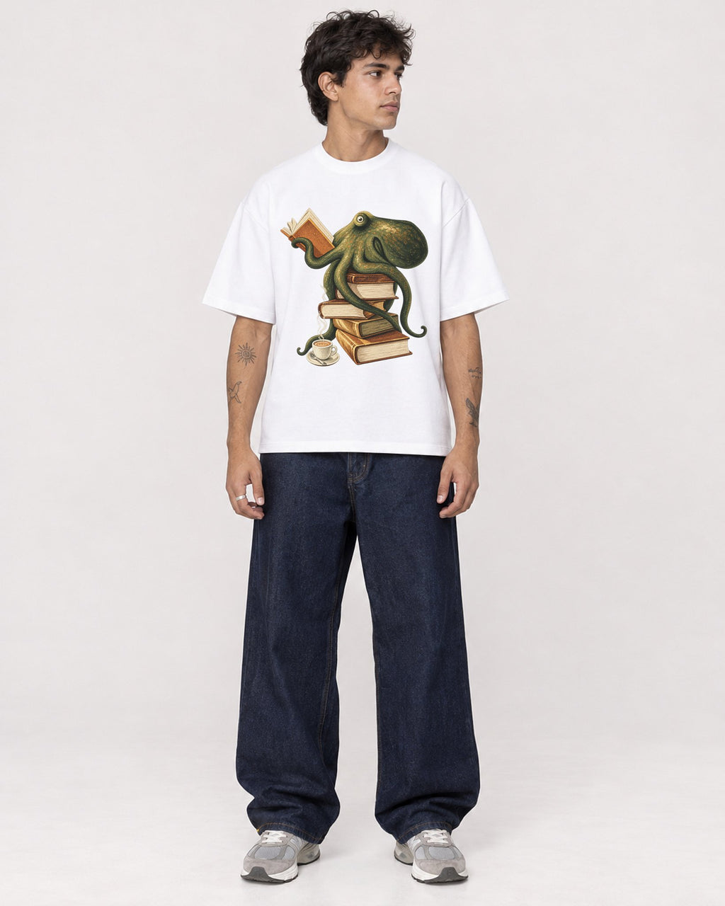 Mockup Boxy Heavyweight Tee White male full-body 06