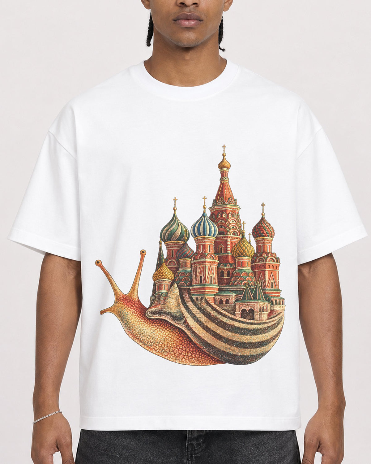 Mockup Boxy Heavyweight Tee White male close-up 25